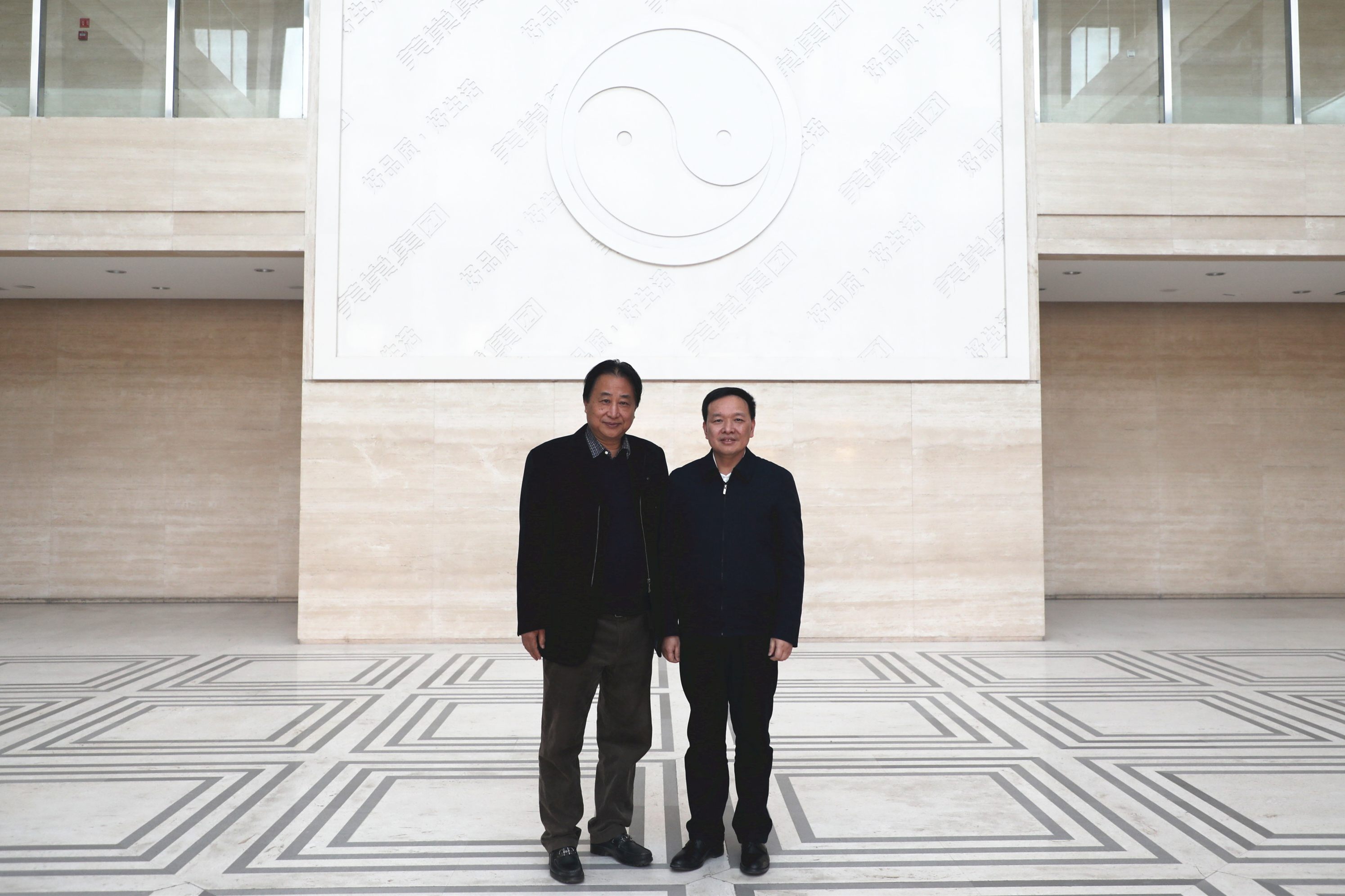 武漢市蔡甸區委書記余從斌一行蒞臨美巢北京總部參觀指導