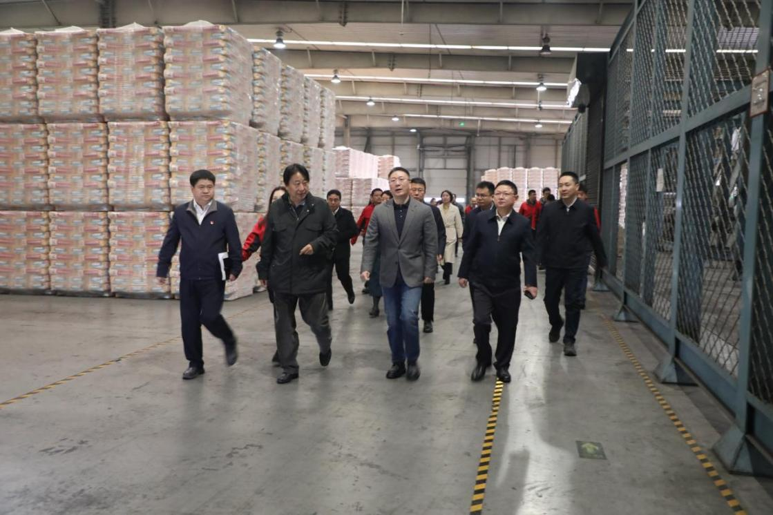 大興區區長劉學亮一行蒞臨美巢 為企業高質量發展注入強心劑